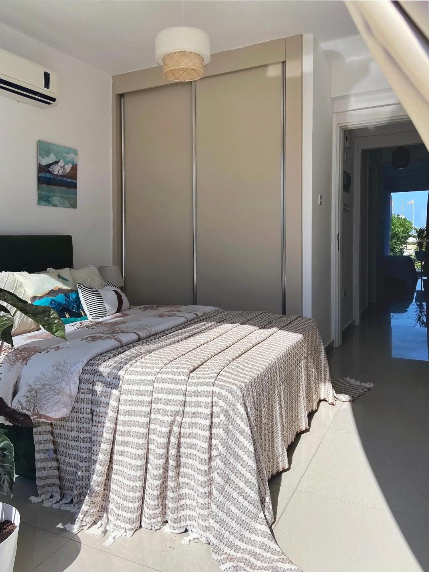 Spacious Three-Bedroom Apartment With Sea View A4 Lapta Extérieur photo