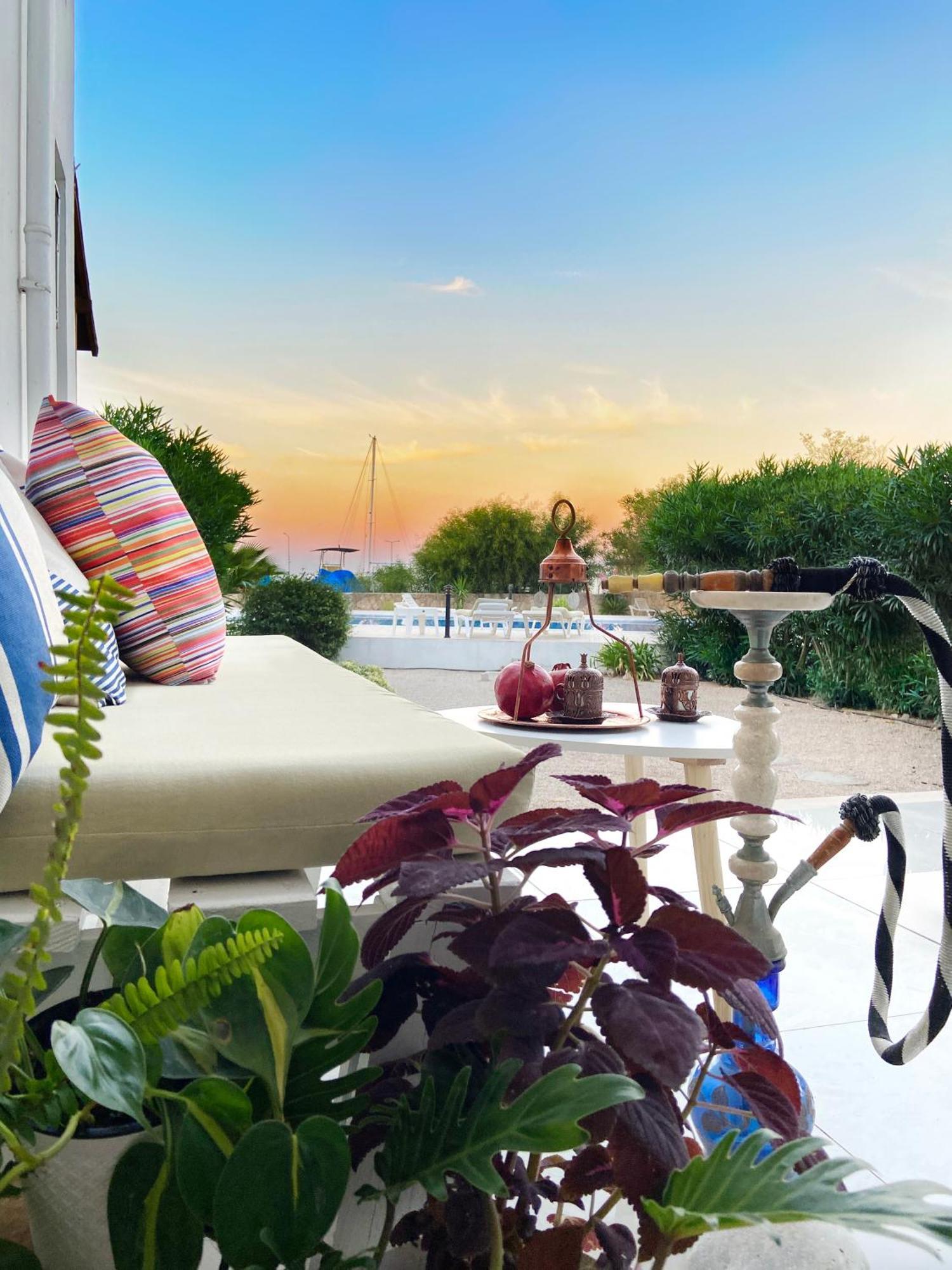 Spacious Three-Bedroom Apartment With Sea View A4 Lapta Extérieur photo