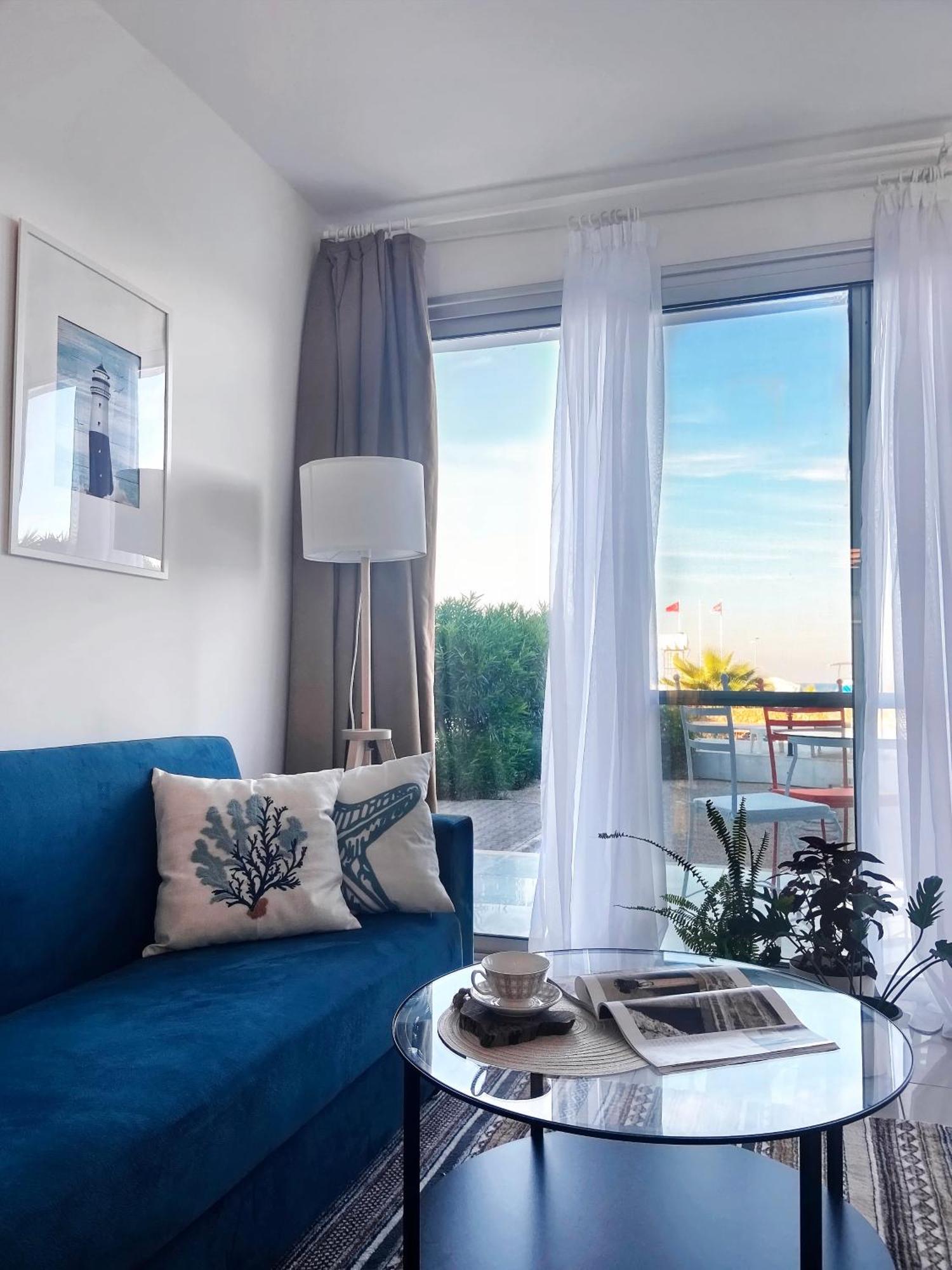 Spacious Three-Bedroom Apartment With Sea View A4 Lapta Extérieur photo