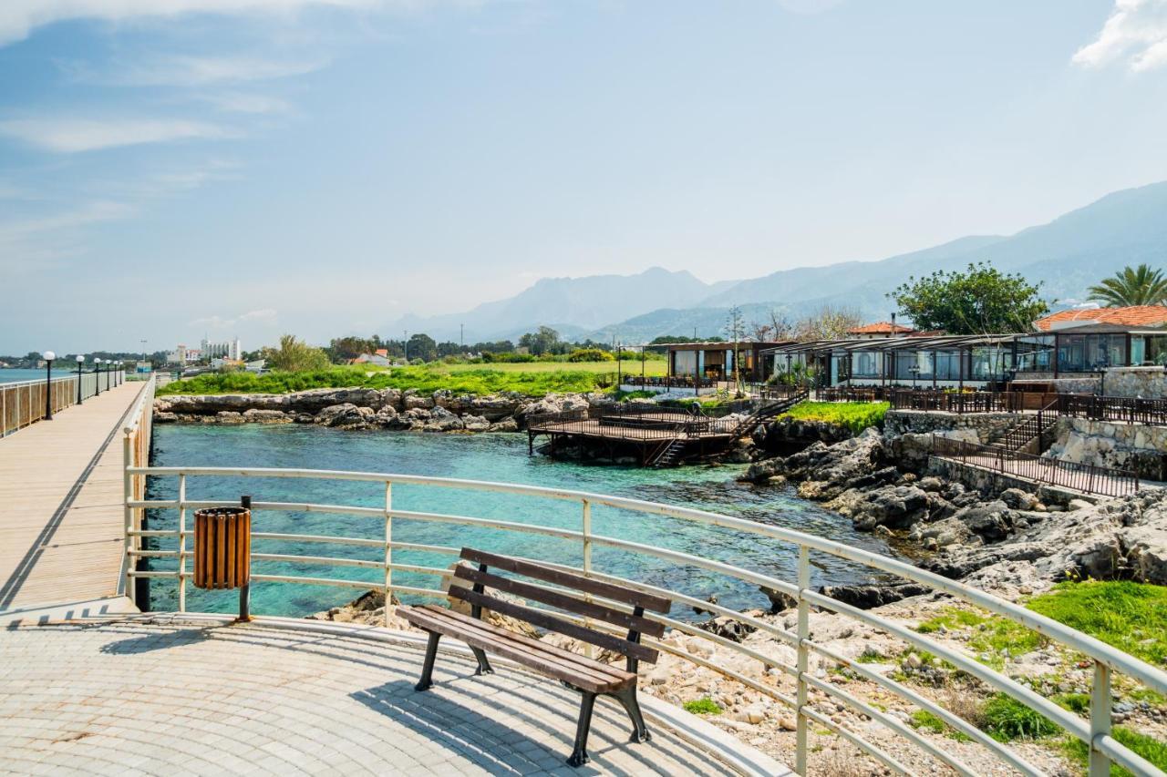 Spacious Three-Bedroom Apartment With Sea View A4 Lapta Extérieur photo